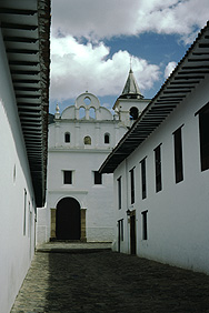 Eine Kirche in Villa de Leiva