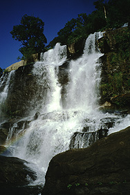 Der Mae-Klang-Wasserfall bei Chom Thong